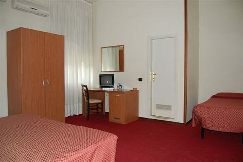 Hotel Masaccio サン・ジョヴァンニ・ヴァルダルノ エクステリア 写真